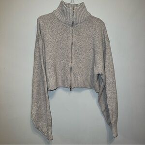 H&M Gray Turtleneck Sweater